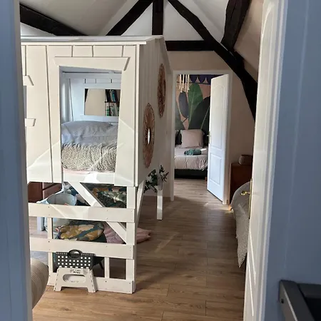 29 La Parenthese Maison Vernon, Giverny